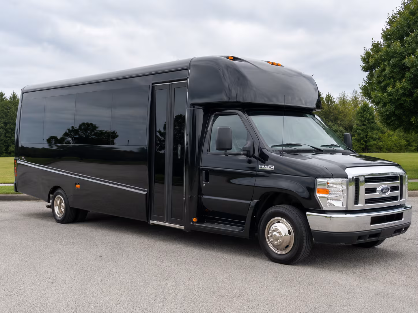 charter buses for pueblo zoo and buell children s museum field trips
