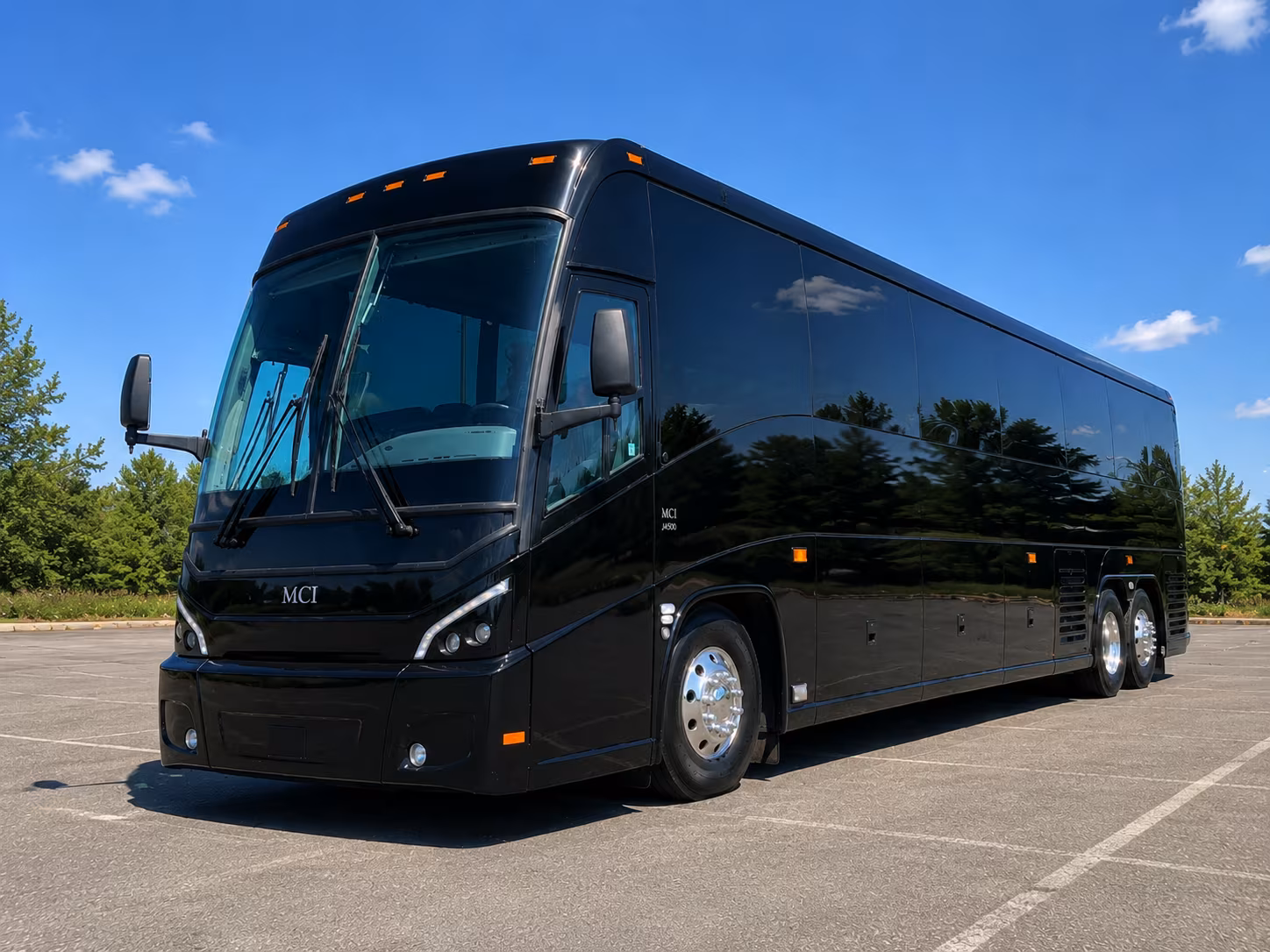 military base shuttle buses between pueblo and fort carson