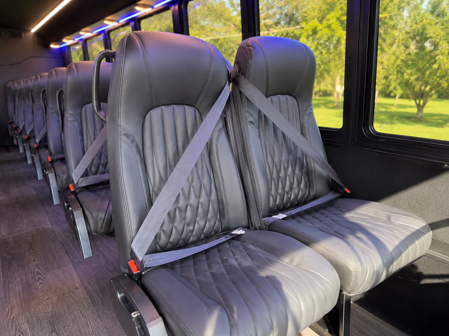 pueblo 18 passenger minibus interior