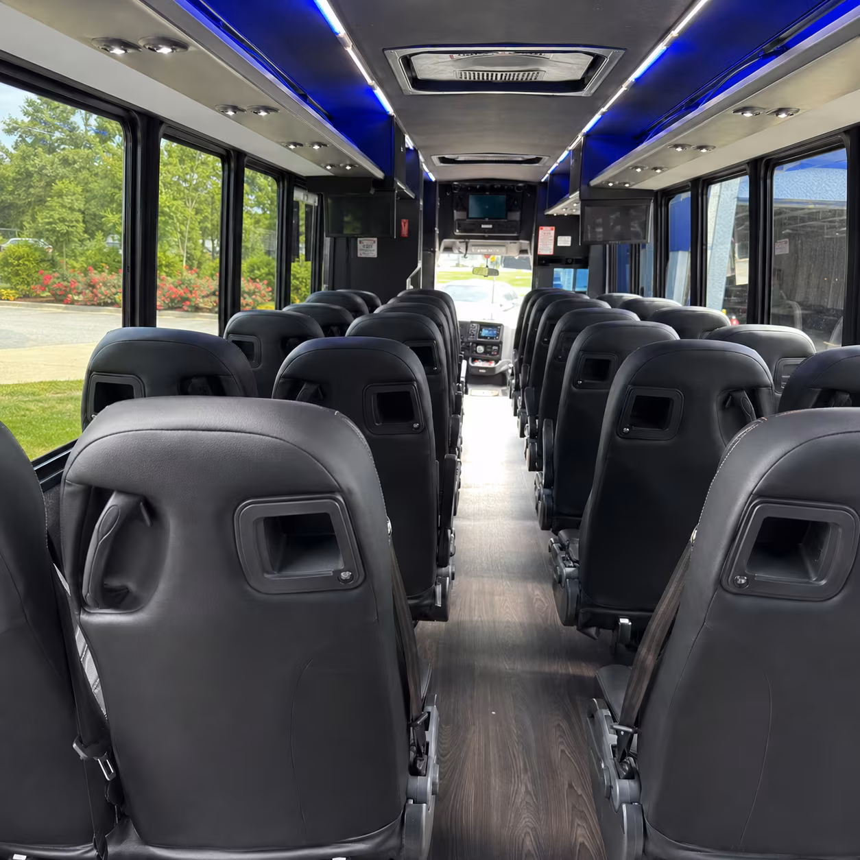 pueblo 28 passenger minibus interior
