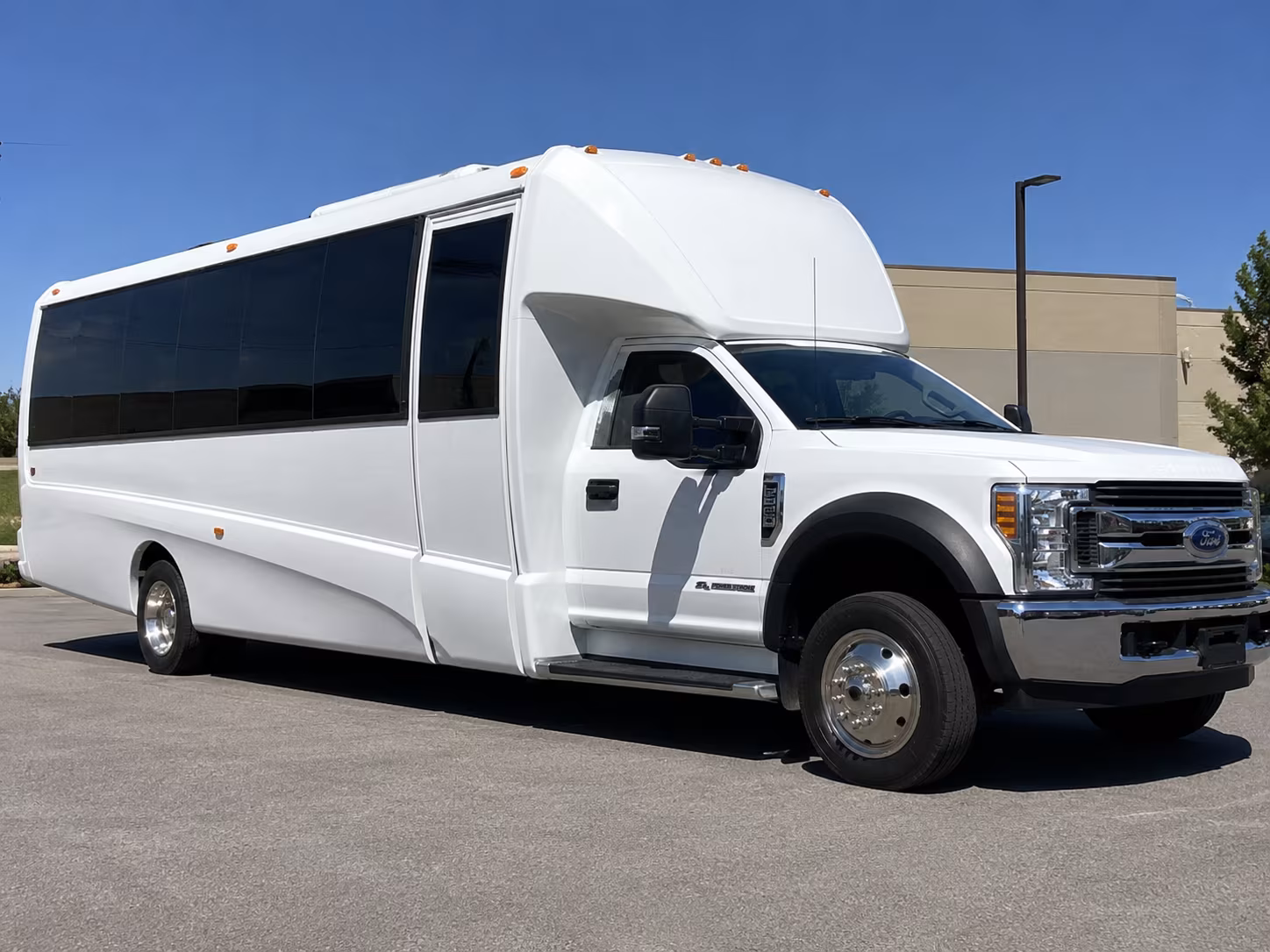 Pueblo Wine Tour & Brewery Transportation
